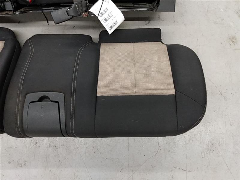 Hummer H3 Rear Seat Set