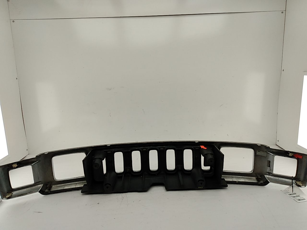 Hummer H3 Front Upper Grille