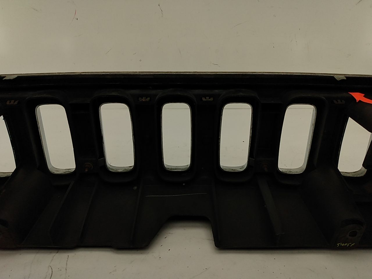 Hummer H3 Front Upper Grille