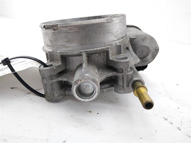 Hummer H3 Throttle Body