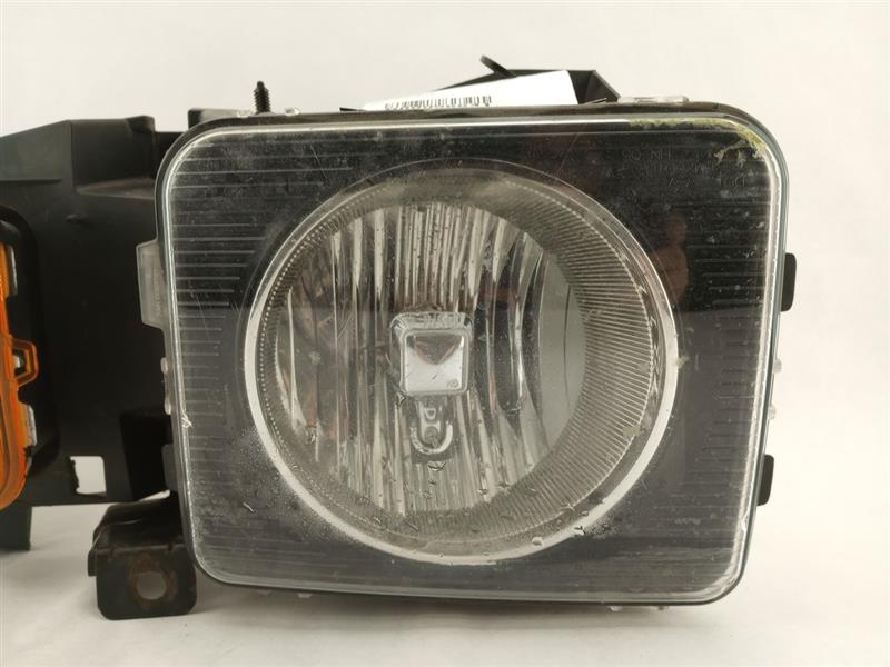 Hummer H3 Left Head Light And Corner Light