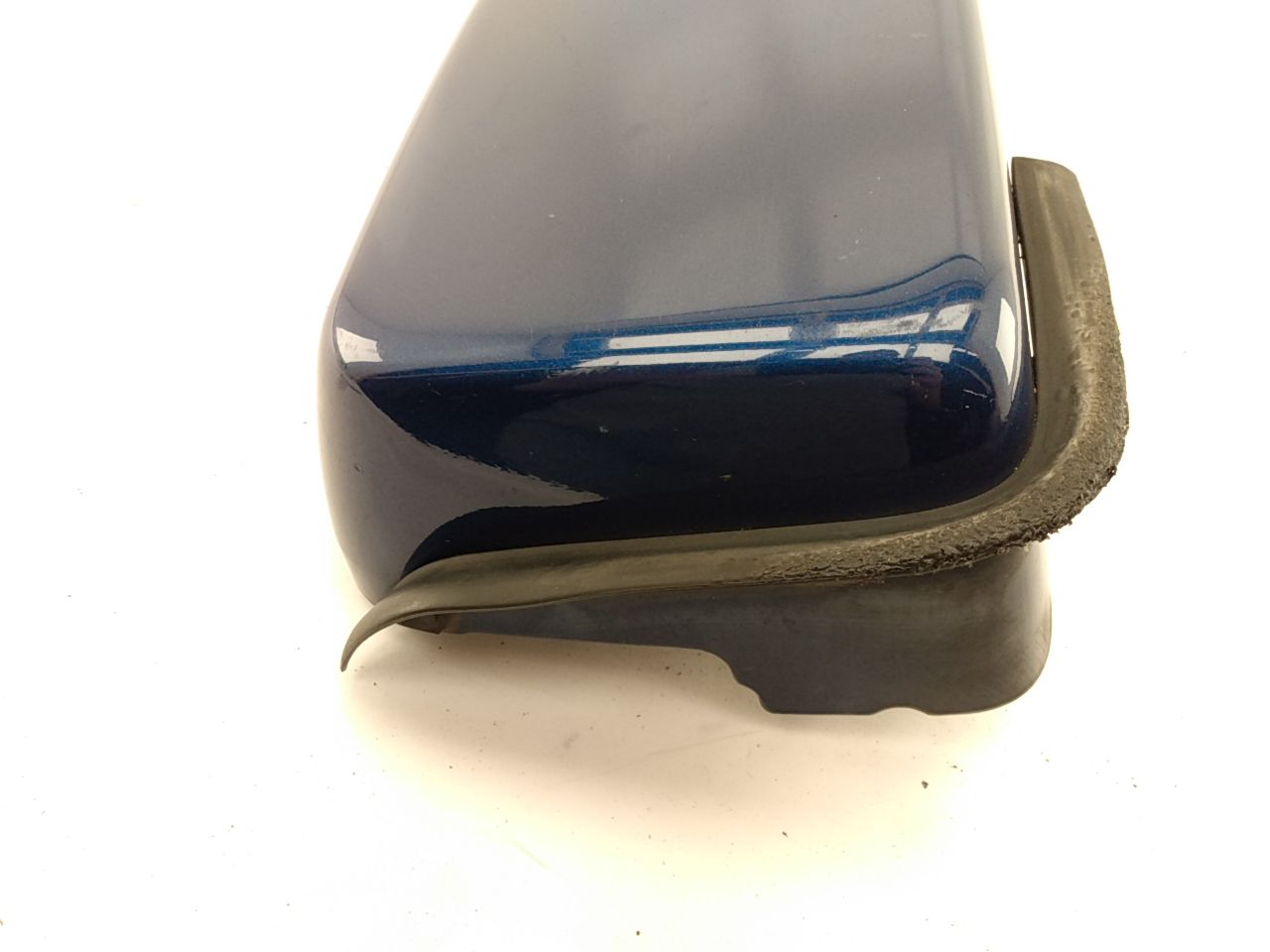 Hummer H3 Front Right Fender Cowl Cap | Playground PAR