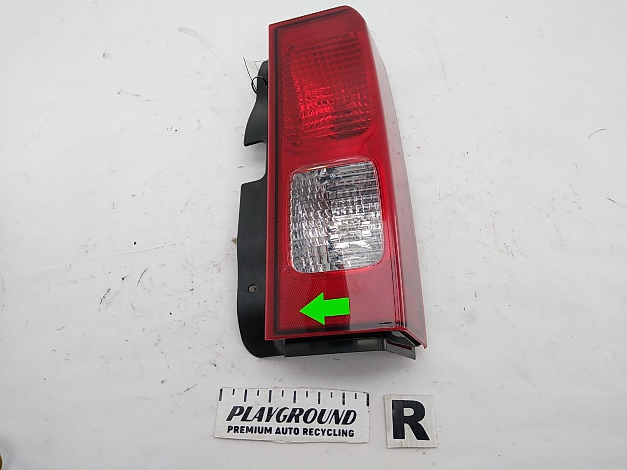 Hummer H3 Right Tail Light