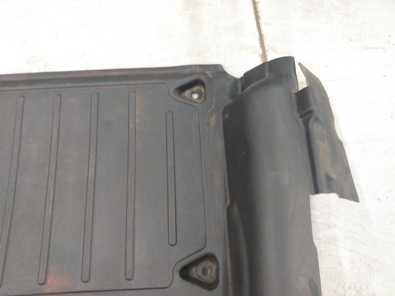 Hummer H3 Trunk Floor Mat