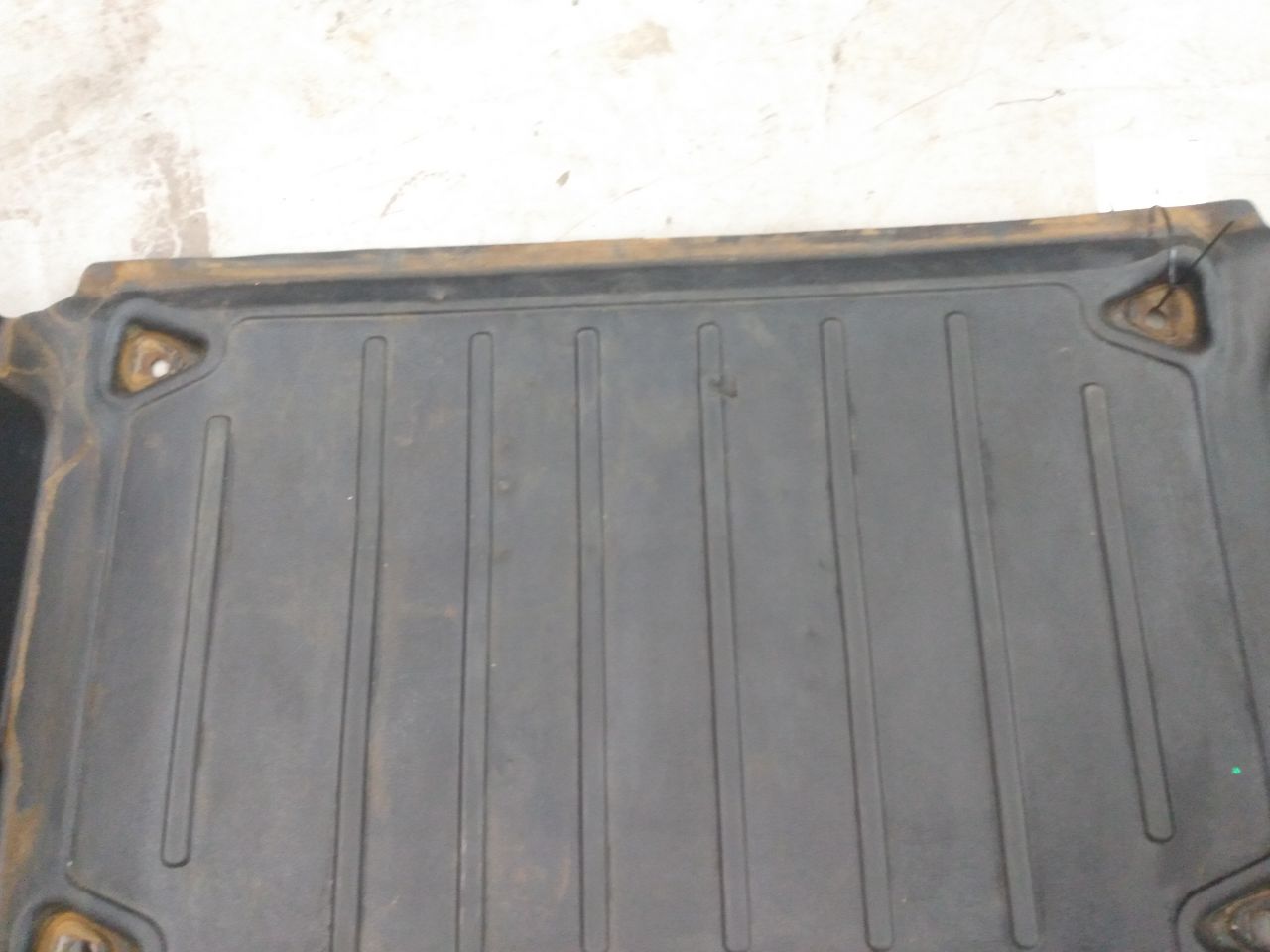 Hummer H3 Trunk Floor Mat