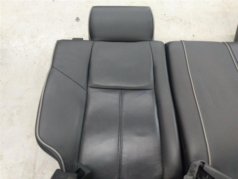 Hummer H3 Rear Seat Set