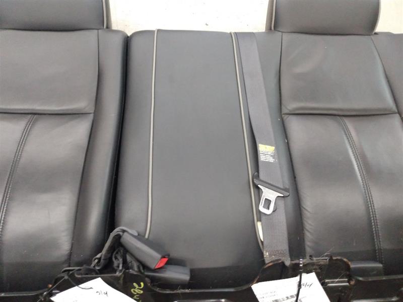 Hummer H3 Rear Seat Set