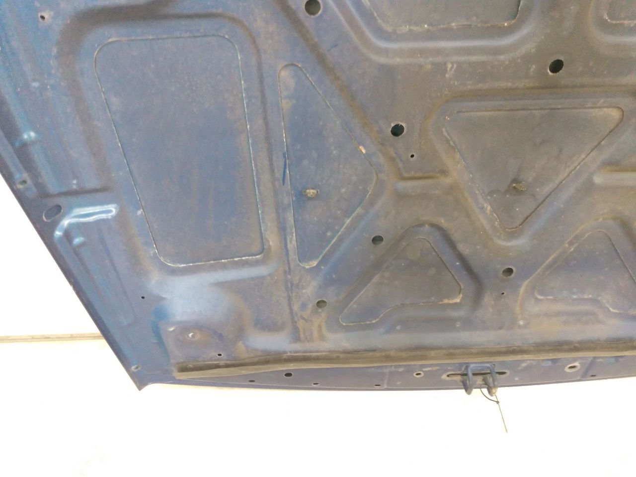 Hummer H3 Hood