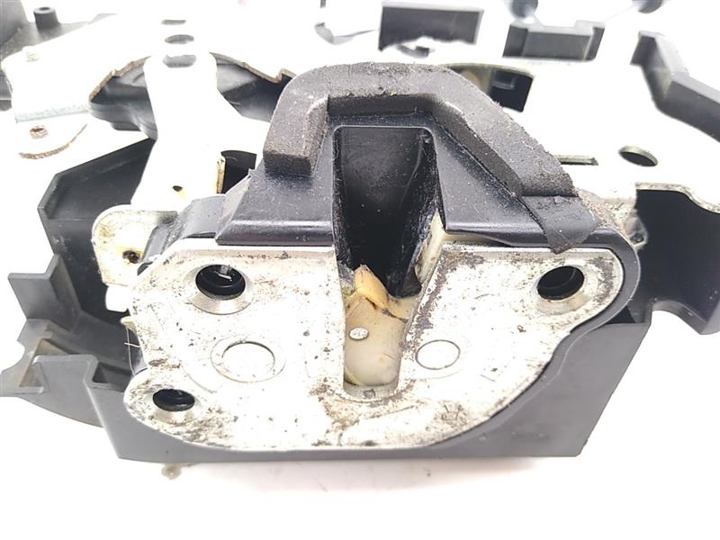 Hummer H3 Front Right Door Lock Actuator