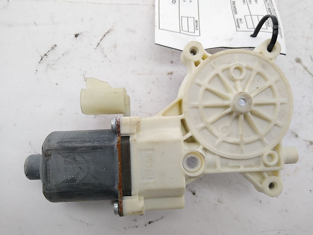 Hummer H3 Front Left Window Motor