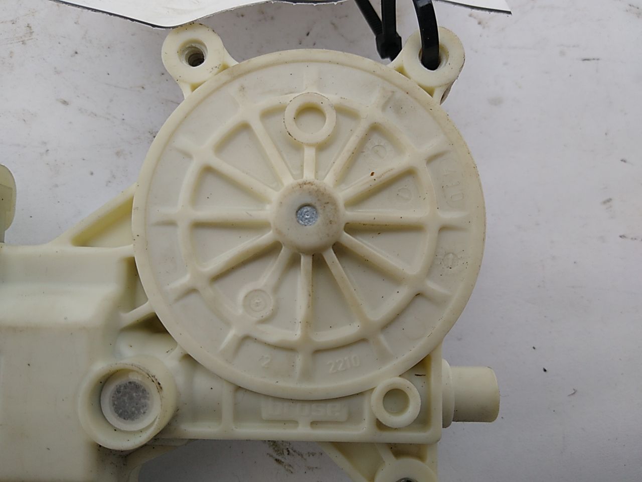 Hummer H3 Front Left Window Motor