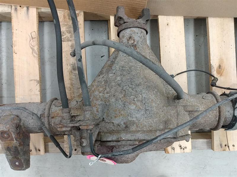 Hummer H3 Rear Axle Assembly