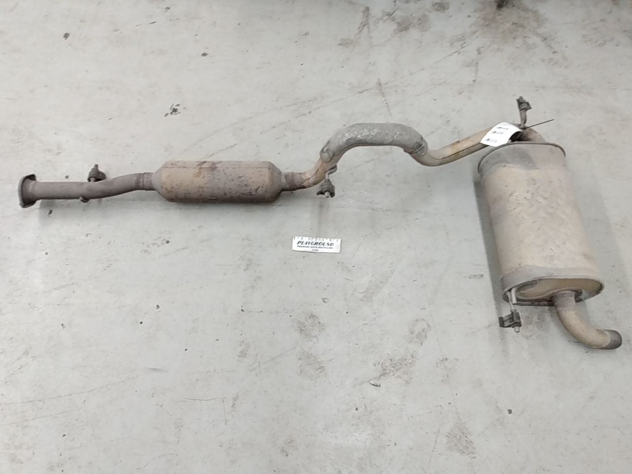 Hummer H3 Rear Exhaust Pipe And Muffler