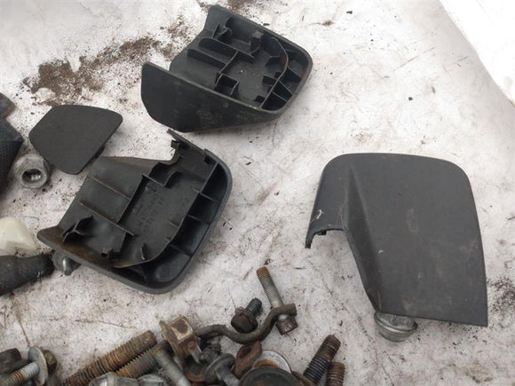 Hummer H3 Dismantling Hardware