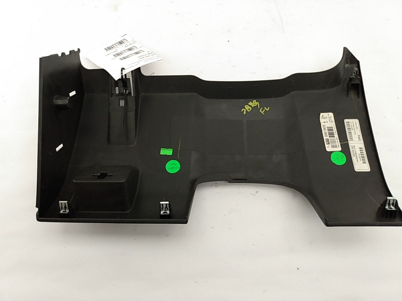 Hummer H3 Front Left Lower Dash Knee Panel