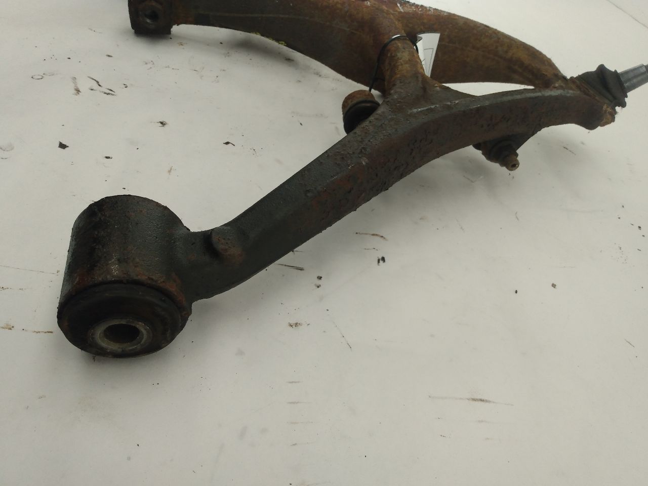 Hummer H3 Front Right Lower Control Arm