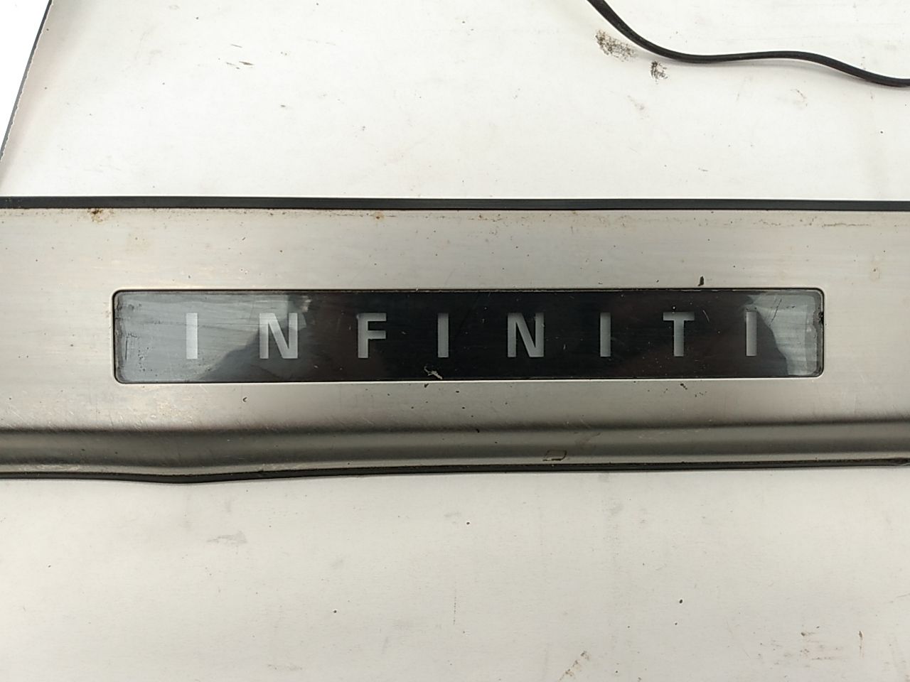 Infiniti G37 Front Left Door SIll Plate **AS-IS**