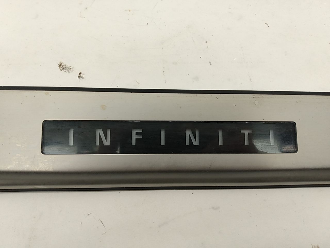 Infiniti G37 Front Right Door Sill Plate