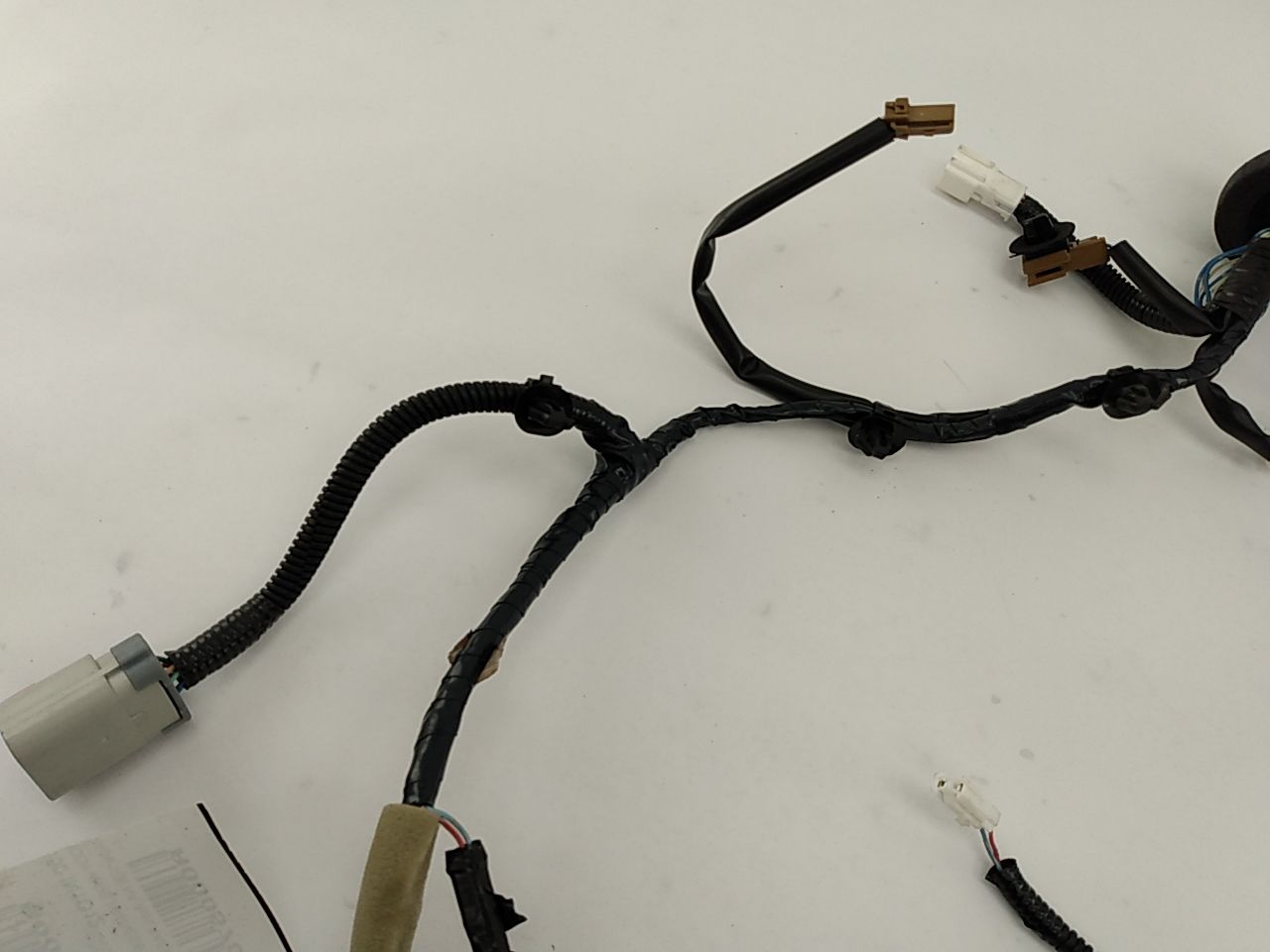 Infiniti G37 Front Right Door Wire Harness