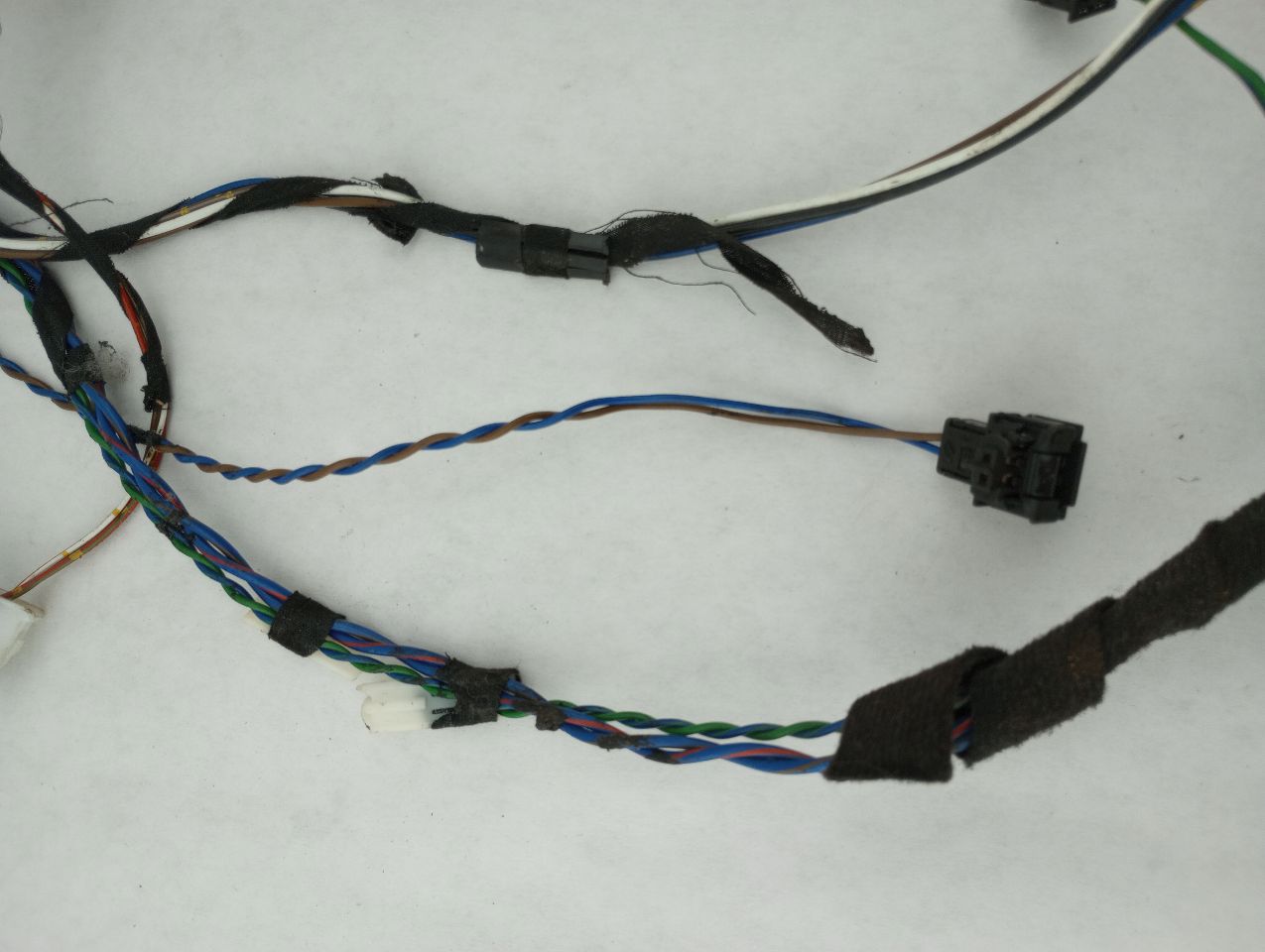 BMW 325I Front Right Door Wire Harness