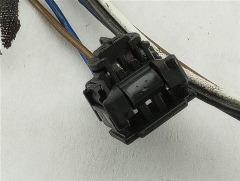 BMW 325I Front Right Door Wire Harness