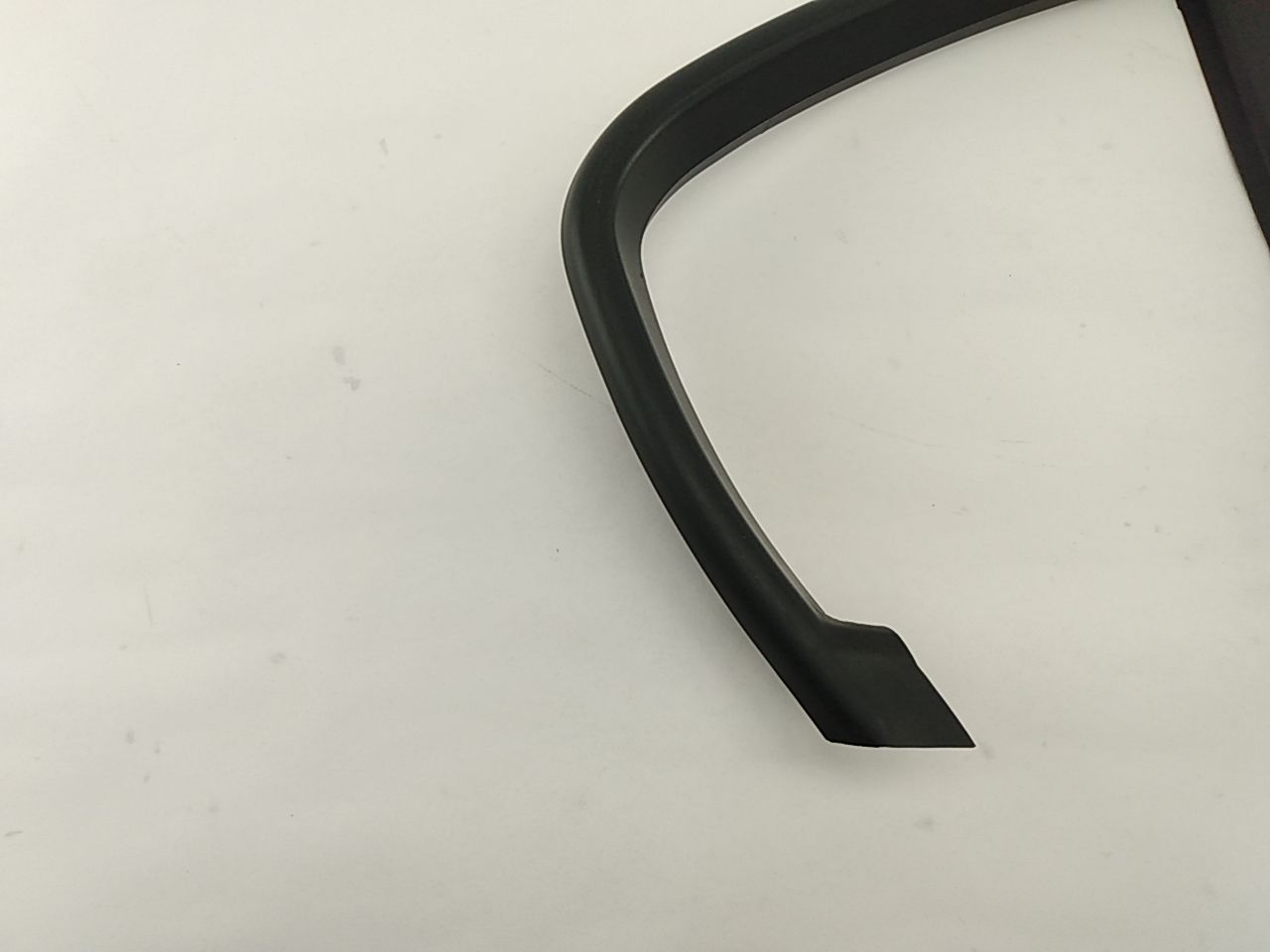 BMW 325I Rear Left Interior Door Window Trim - 0