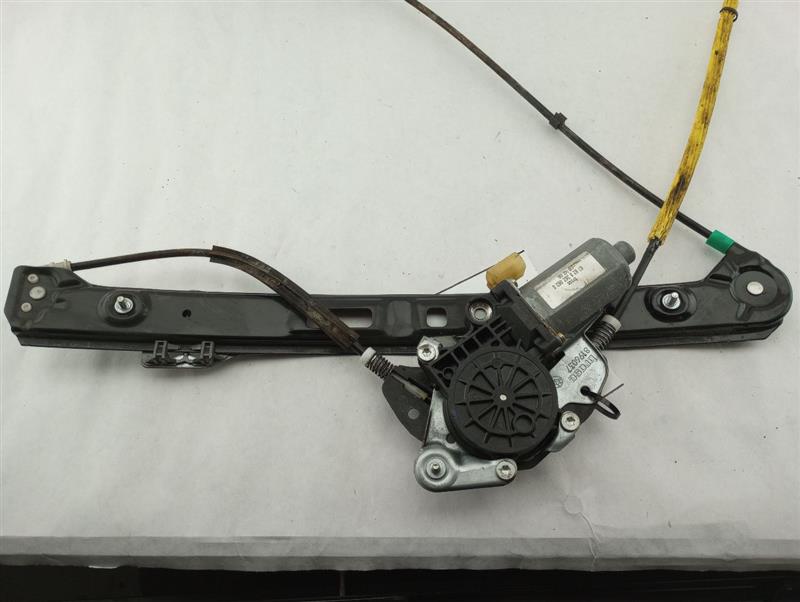 BMW 325I Front Left Window Regulator