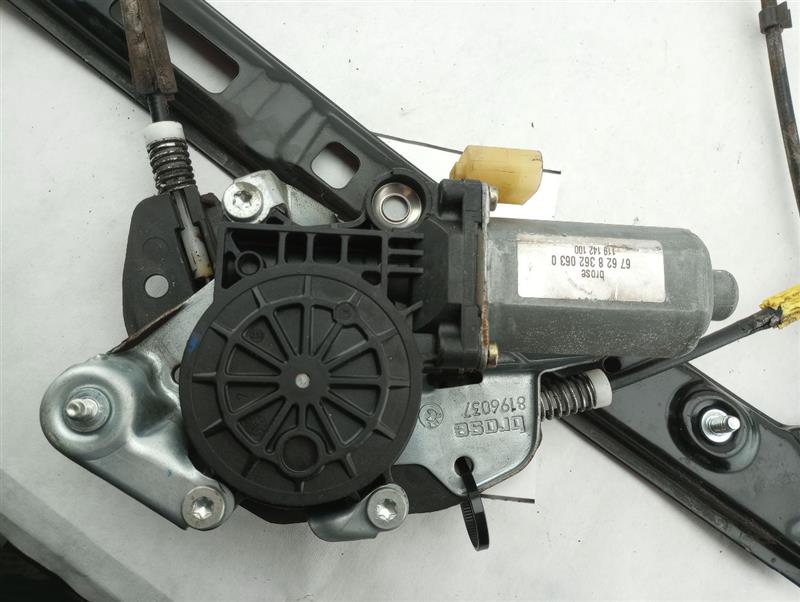 BMW 325I Front Left Window Regulator