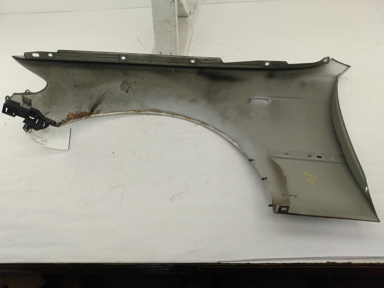 BMW 325I Front Right Fender - 0