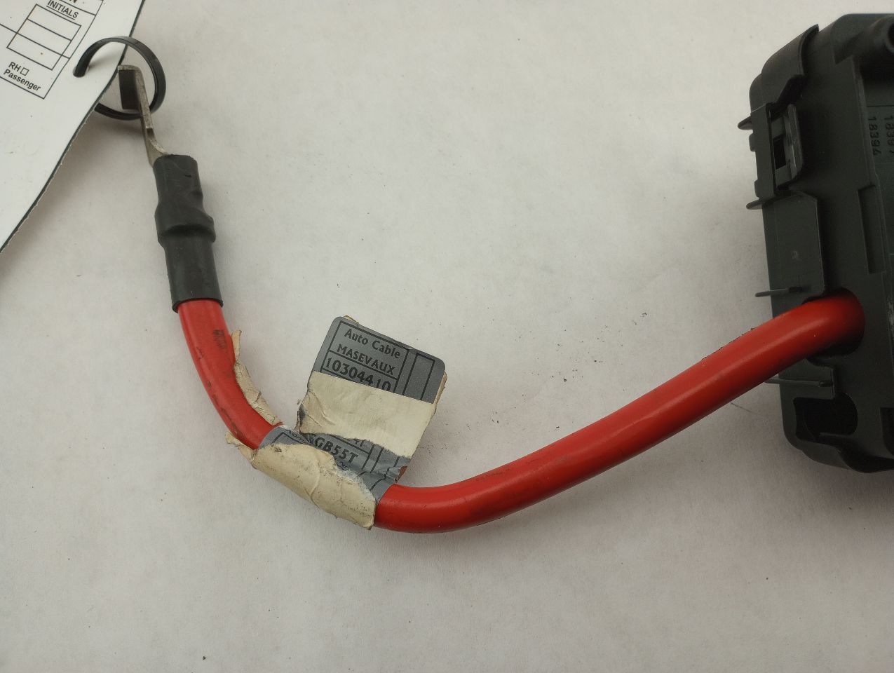 BMW 325I Positive Battery Fuse Terminal | Playground PAR