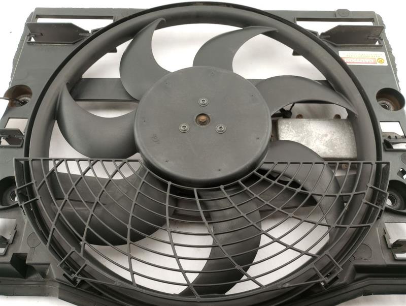 BMW 325I Radiator Cooling Fan