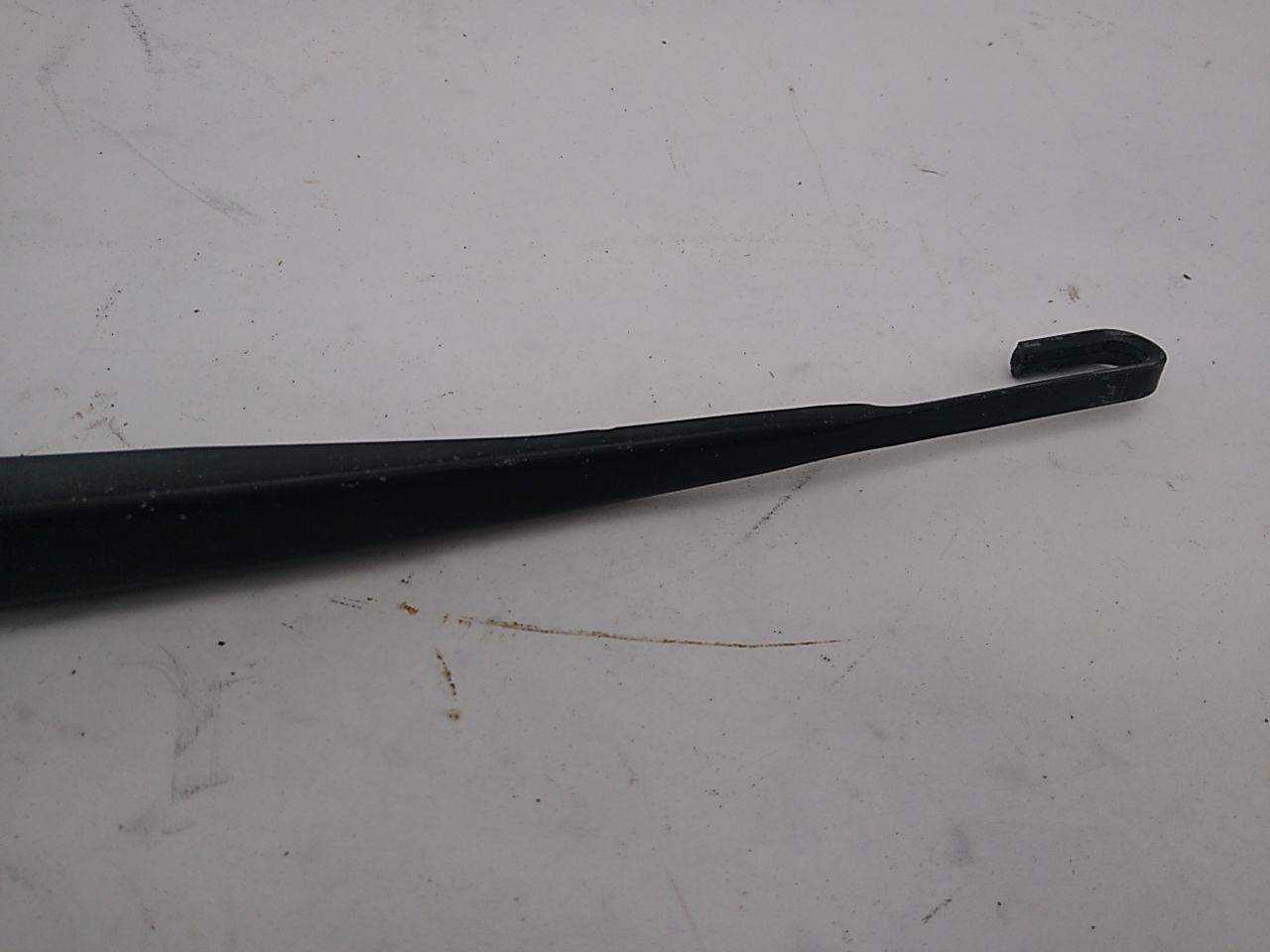 BMW 325I Pair Of Windshield Wiper Arms