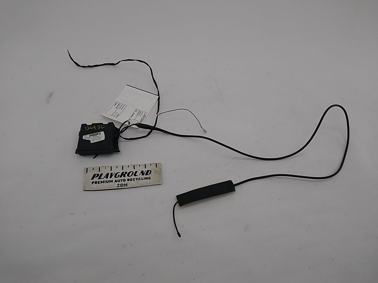 BMW 325I GPS Tracking Module