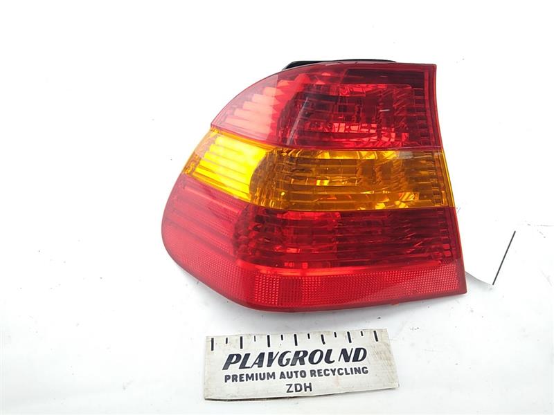 BMW 325I Rear Left Quarter Tail Light