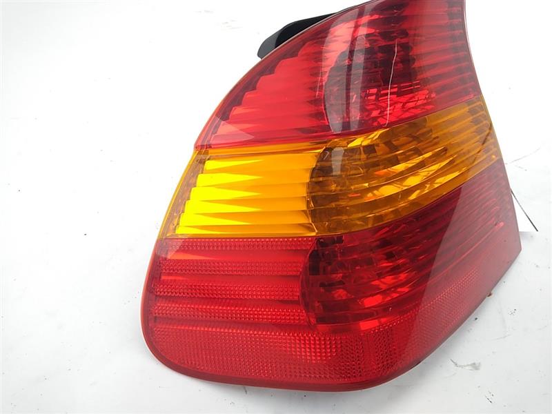 BMW 325I Rear Left Quarter Tail Light - 0