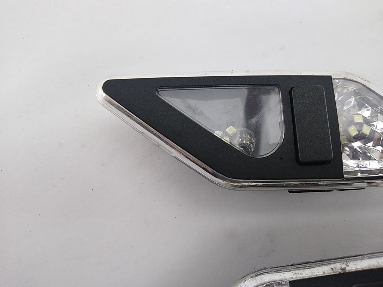 BMW 325I Pair Of Rear Roof Lamps