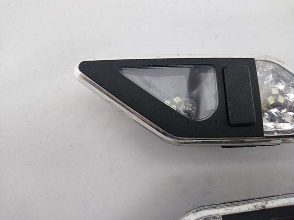 BMW 325I Pair Of Rear Roof Lamps