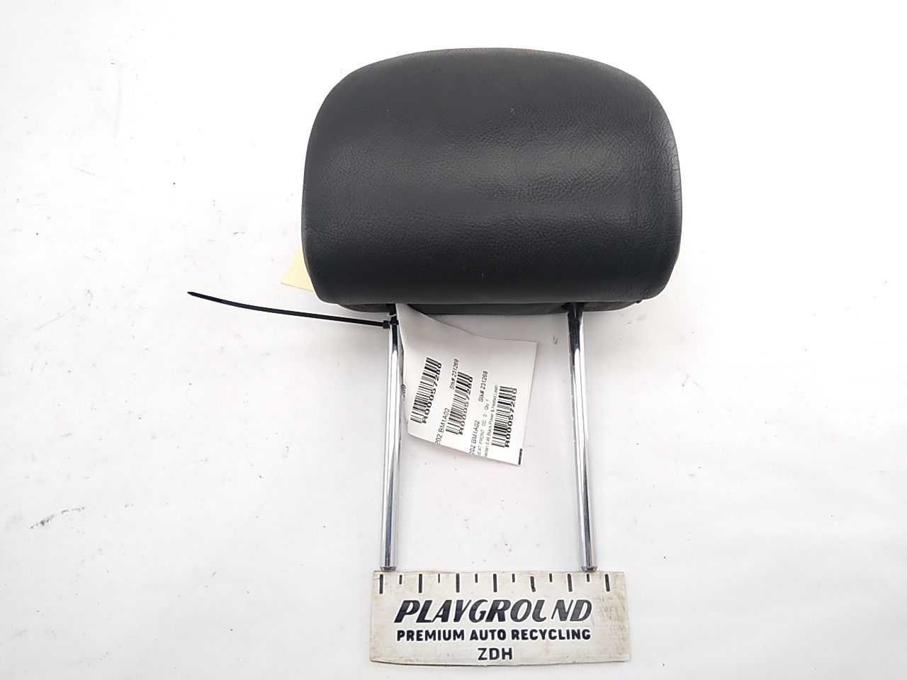 BMW 325I Front Right Seat Head Rest