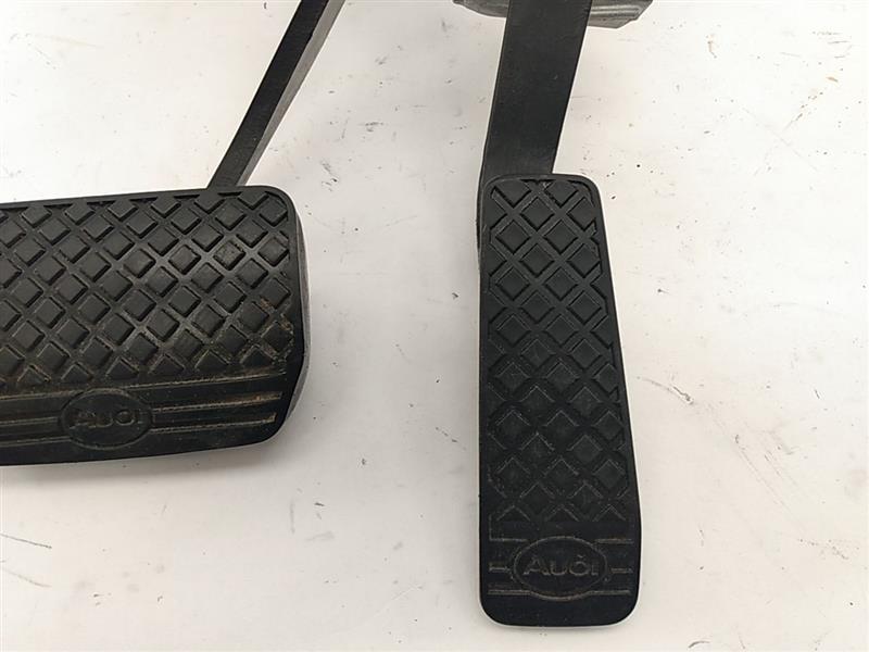 Audi Cabriolet Brake Pedal And Gas Pedal