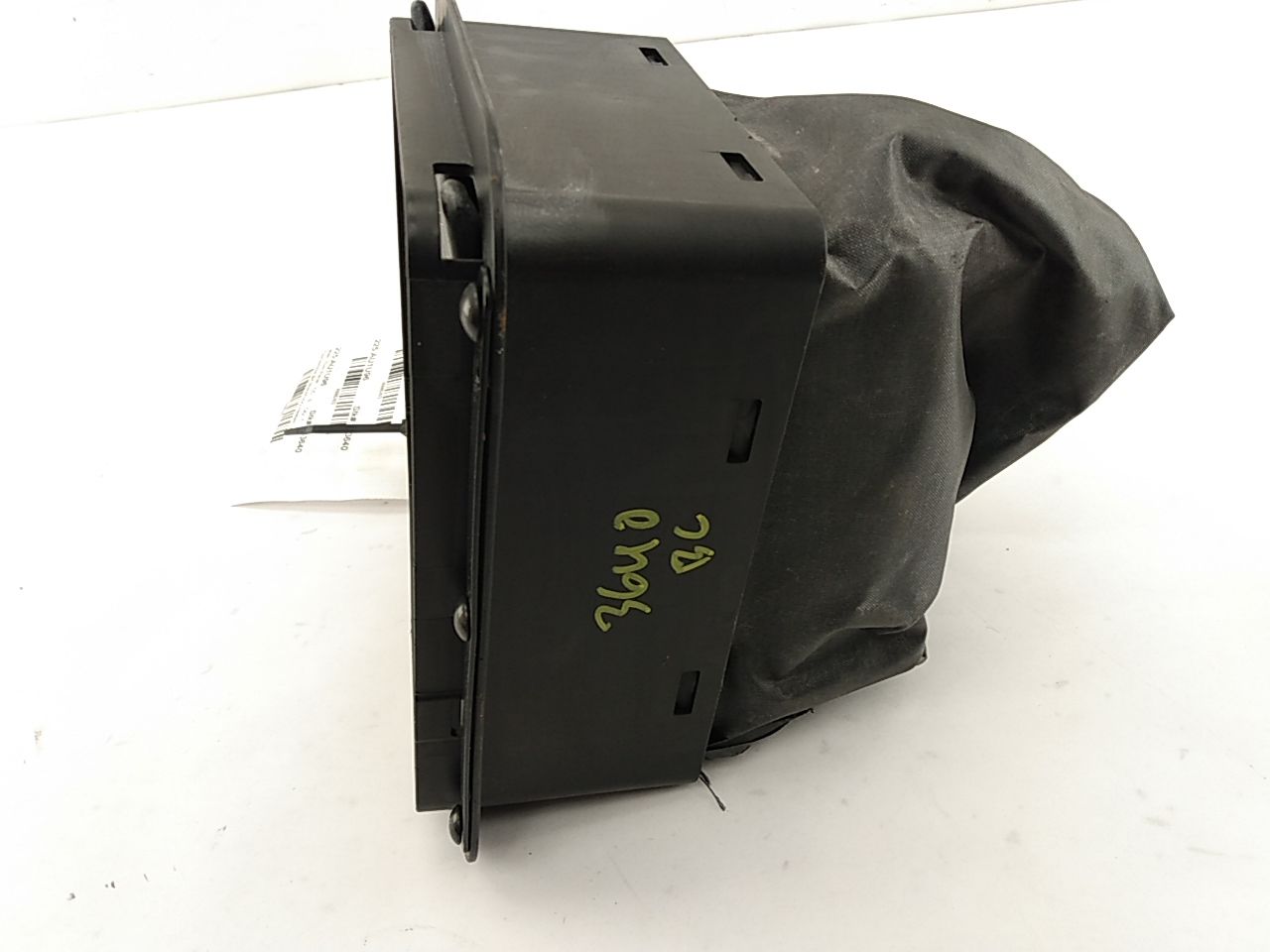 Audi Cabriolet Ski Bag Compartment | Playground PAR