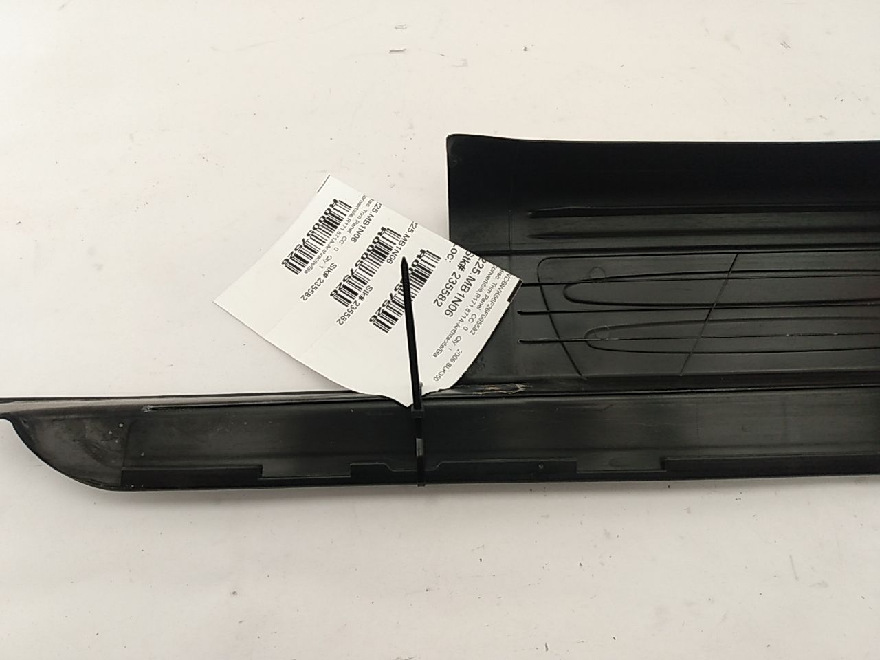 Mercedes SLK350 Front Right Door Sill Trim