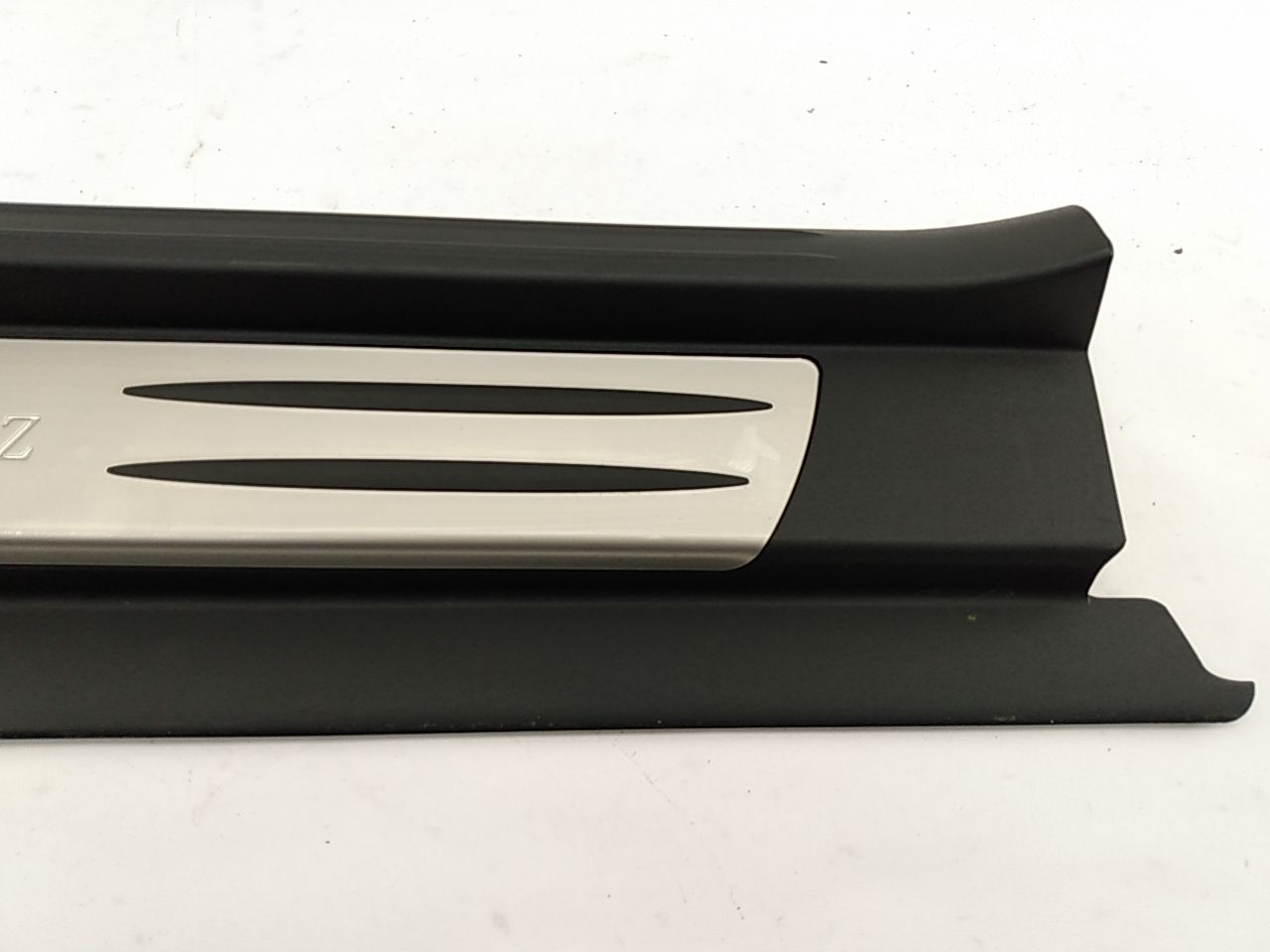 Mercedes SLK350 Front Left Door Sill Trim