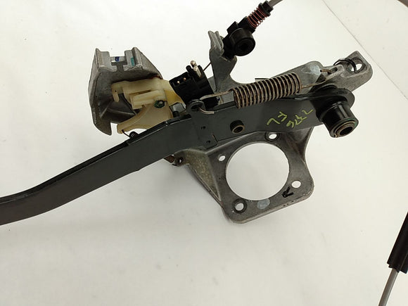 Mercedes SLK230 Brake Pedal