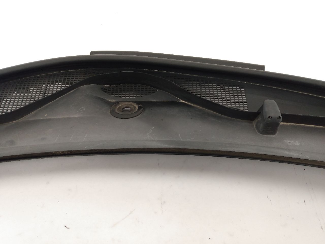 Mercedes SLK230 Cowl Vent Panel