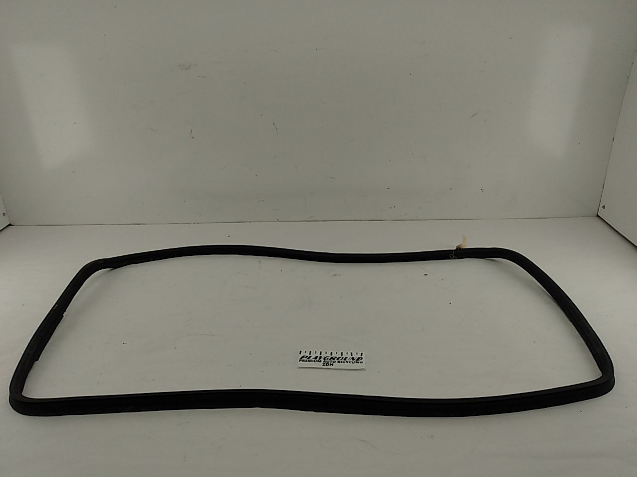 Cadillac Allante Trunk Lid Moulding