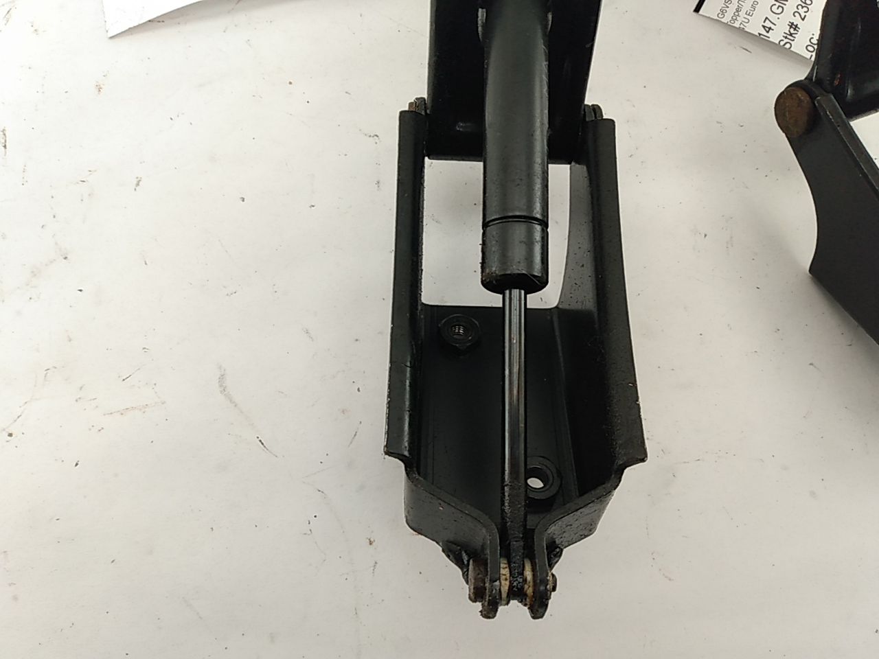 Cadillac Allante Pair of Right and Left Tonneau Hinges - 0