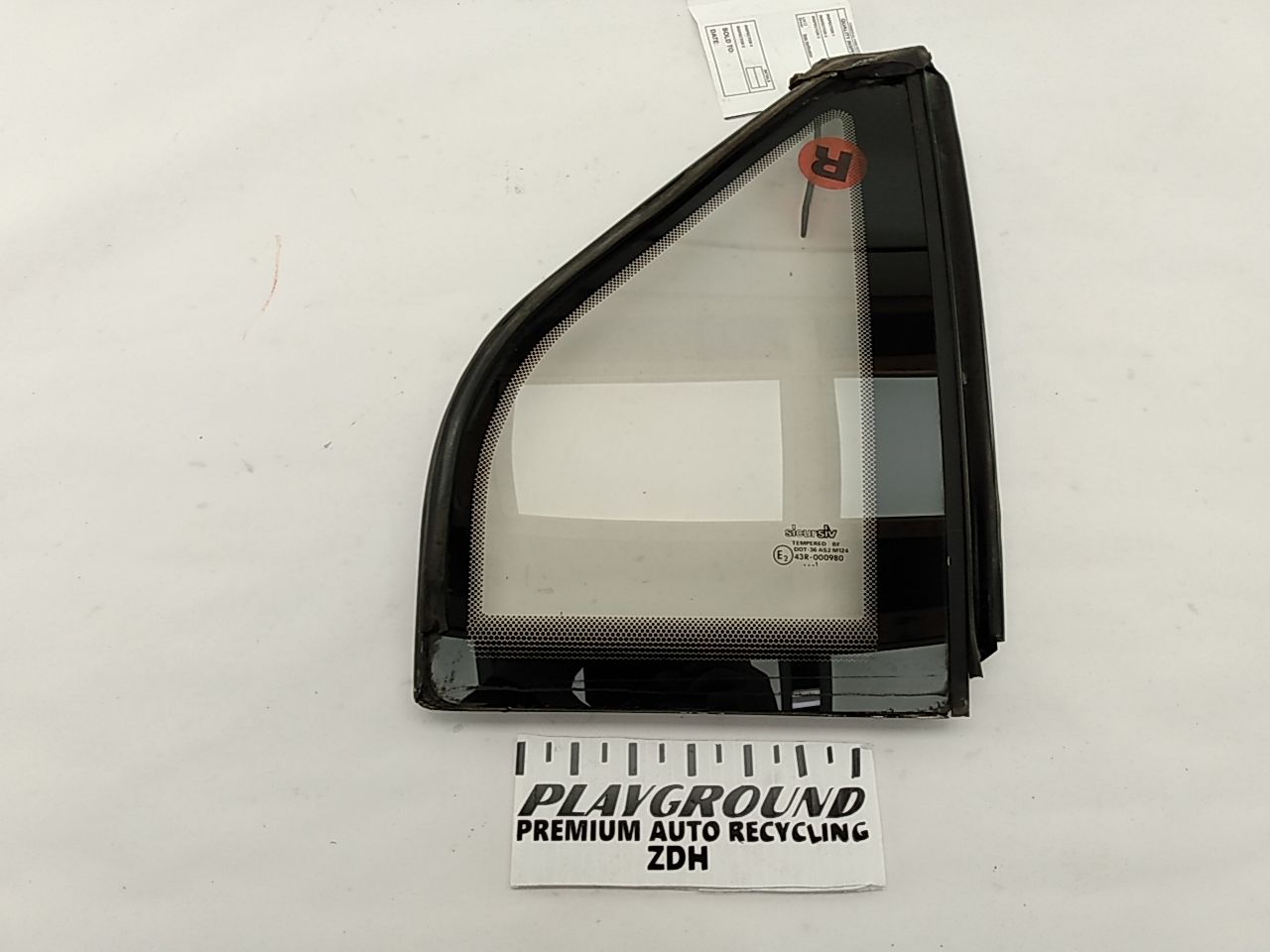 Cadillac Allante Rear Right Quarter Glass
