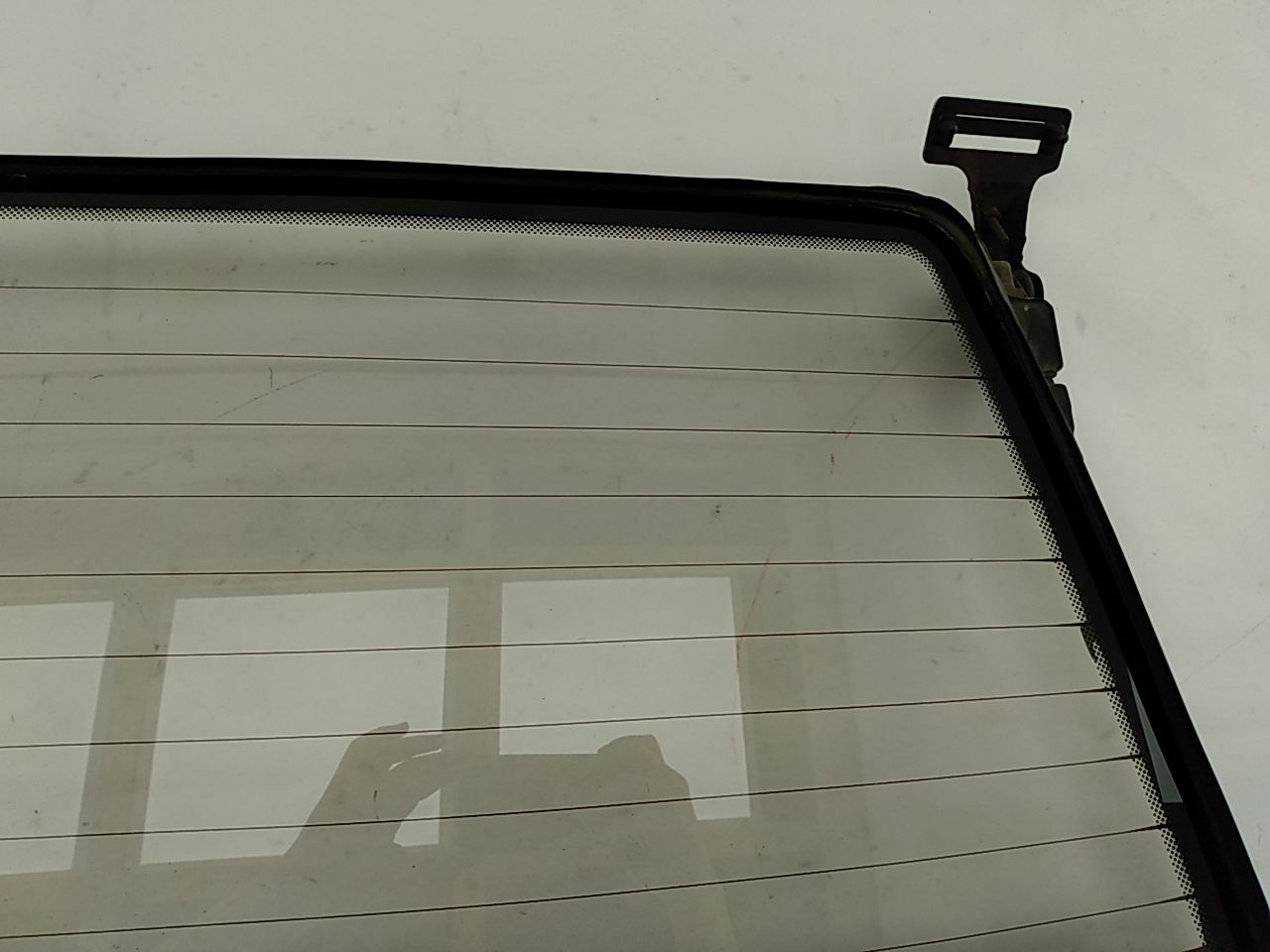 Cadillac Allante Back Glass