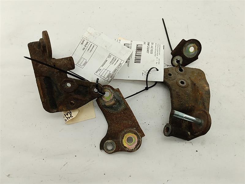 Acura RSX Pair Of Steering Gear Mounts