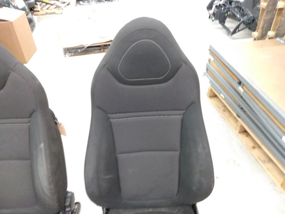 Saturn Sky Pair Of Front Seats